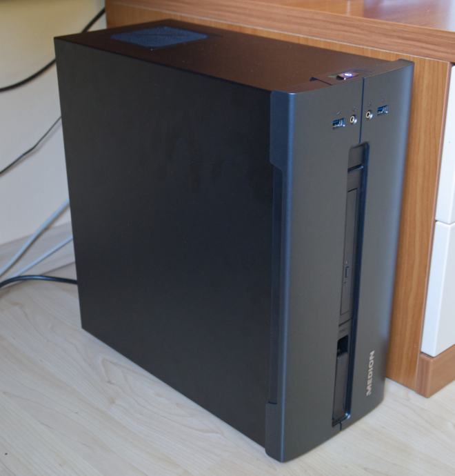 Namizni računalnik Medion (Ryzen 3 3200G)