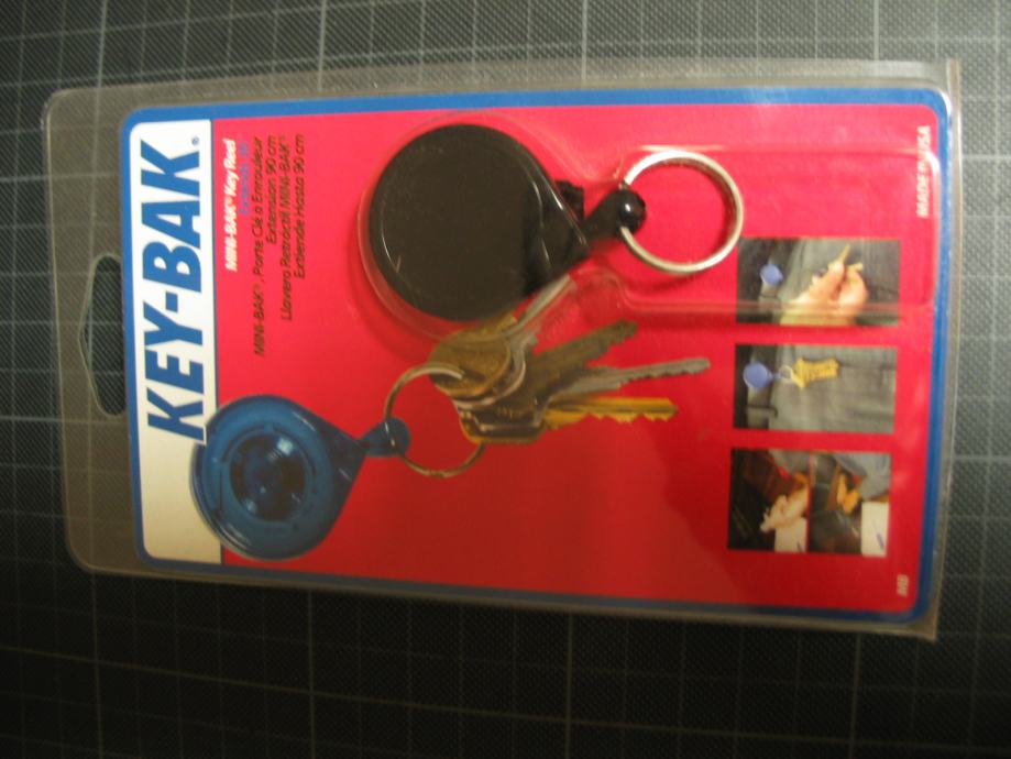 Key-Bak Mini, izvlečni obesek za ključe, prodam