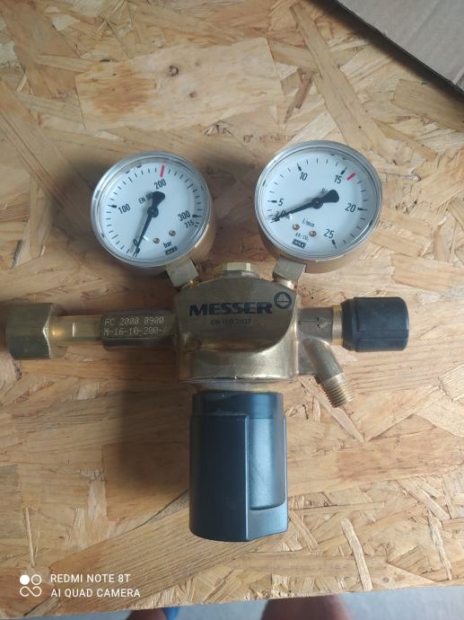 MANOMETER MESSER ZA co2 in ARGON