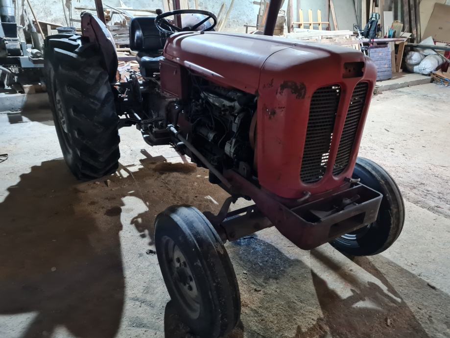 IMT 558 Traktor