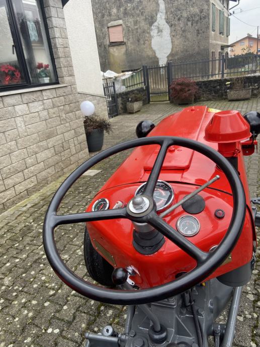 Prodam obnovljen traktor IMT 539 z servo volanom