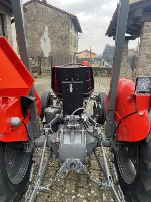 Prodam obnovljen traktor IMT 539 z servo volanom