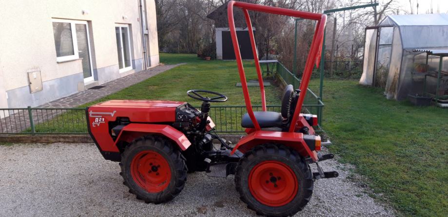 Prodam traktor Tomo Vinkovič - TV 818