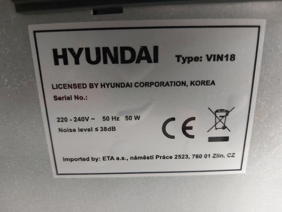 Hladilnik za vino, hladilna vitrina, Hyundai vin 18