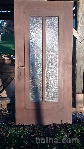 stara hrastova vrata