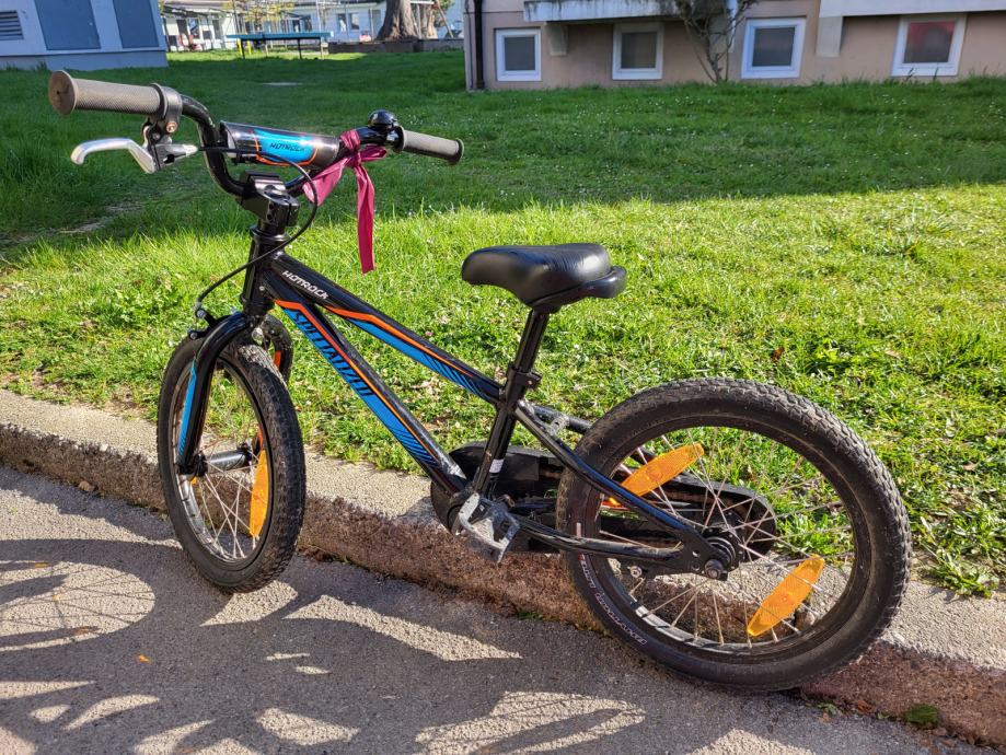 specialized hotrock 16 cena