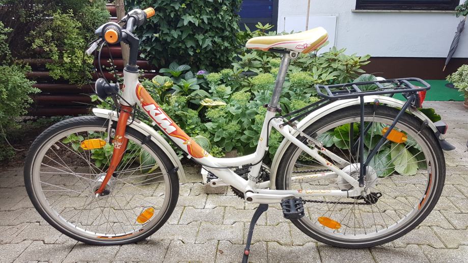 Prodam dobro ohranjeno dekliško  KTM kolo, 22 col