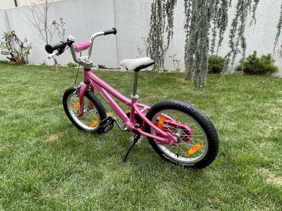 specialized hotrock 16 cena