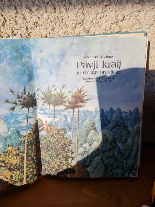 Knjiga Pavji kralj in druge pravljice, Zbirka Zlata ptica, 1987