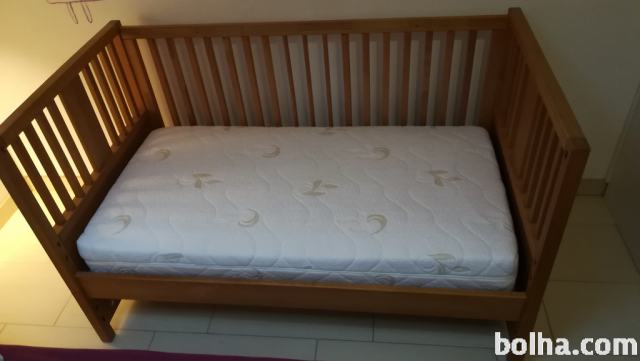 Otroška postelja 70 x 140 Bukela z jogijem in previjalno desko