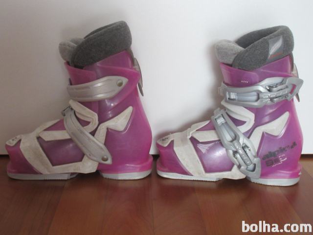 Prodam - dekliški smučarski čevlji ALPINA št. 33