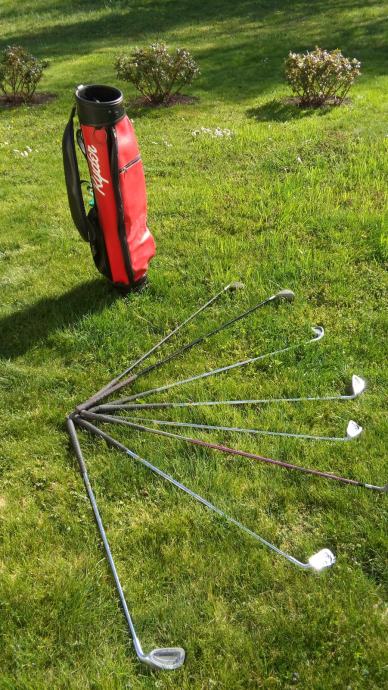 Golf palice (set 8 palic + golf torba)