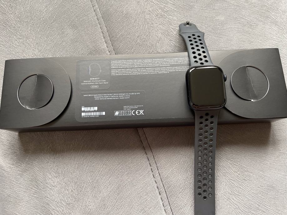 Apple watch 7 NIKE edition