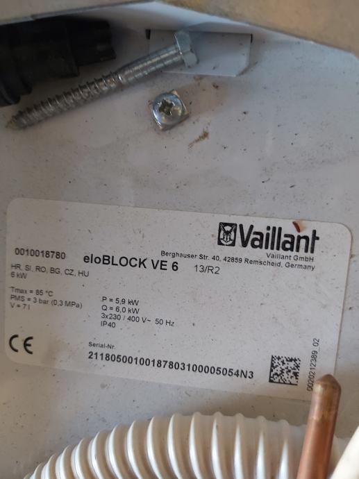 Električna peč Vaillant eloBLOCK  VE6