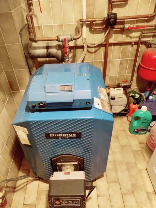 Peč na olje BUDERUS Logano G115 + gorilec Hansa + 2000L cisterna — free download