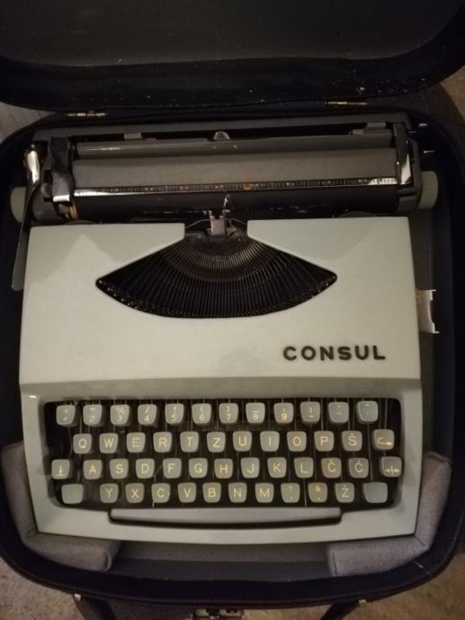 Pisalni stroj CONSUL