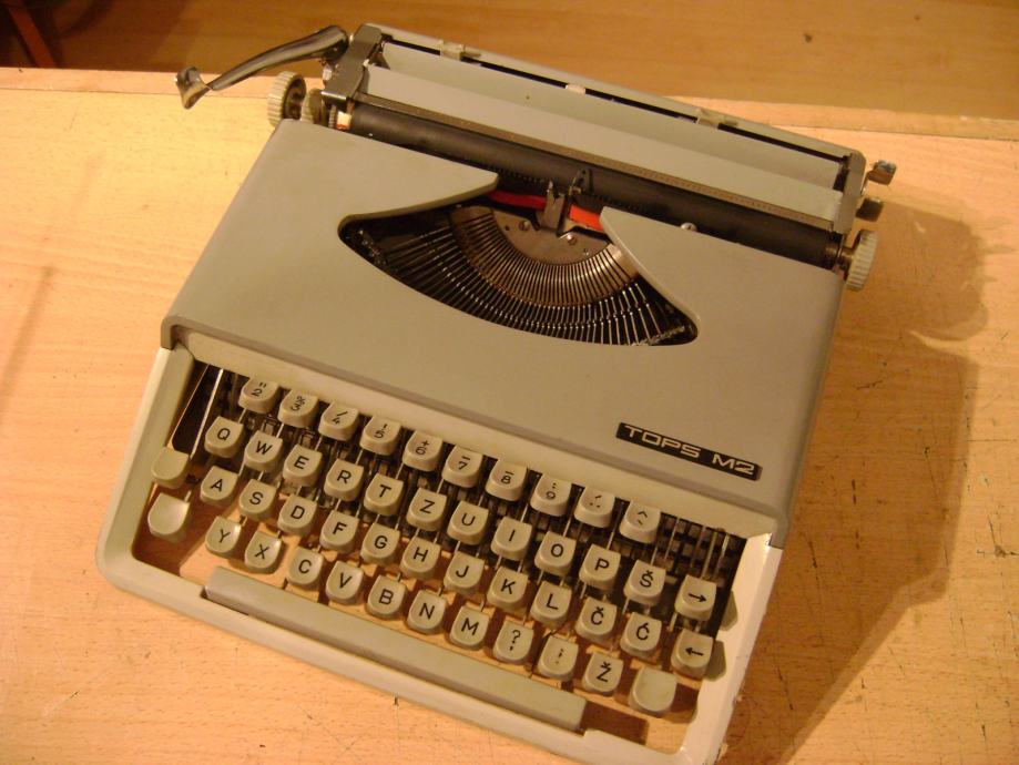 Pisalni stroj TOPS