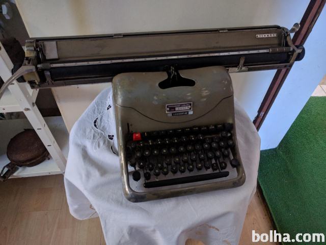 Stari pisalni stroji