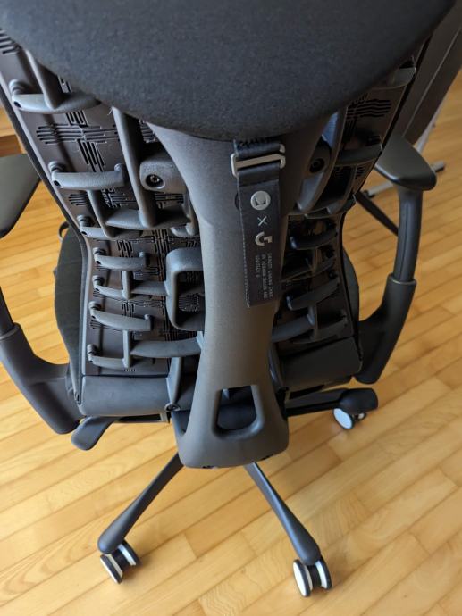 Herman Miller Logitech Embody črn