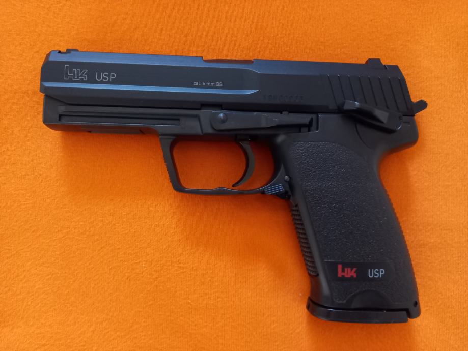 HK Heckler & Koch USP Umarex vzmetna airsoft pištola + BB kroglice