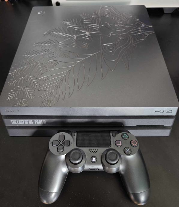 Playstation 4 Pro 1TB The Last of Us Part II Limited Edition + Igre