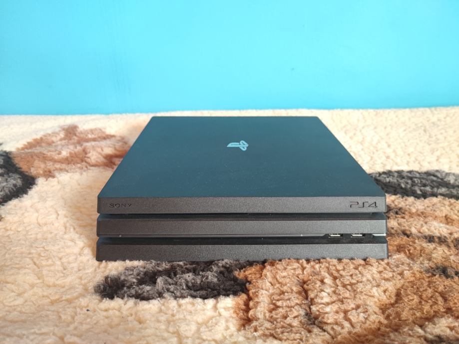 Console Sony PlayStation 4 Pro 1To Noire - Occasion, état Fonctionnel