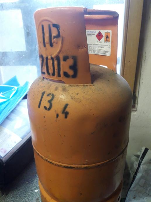 Plinska jeklenka oranžna 10kg