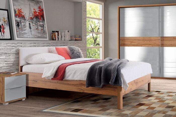 Komplet postelja (okvir, dno, vložek) 140x200; kot nova
