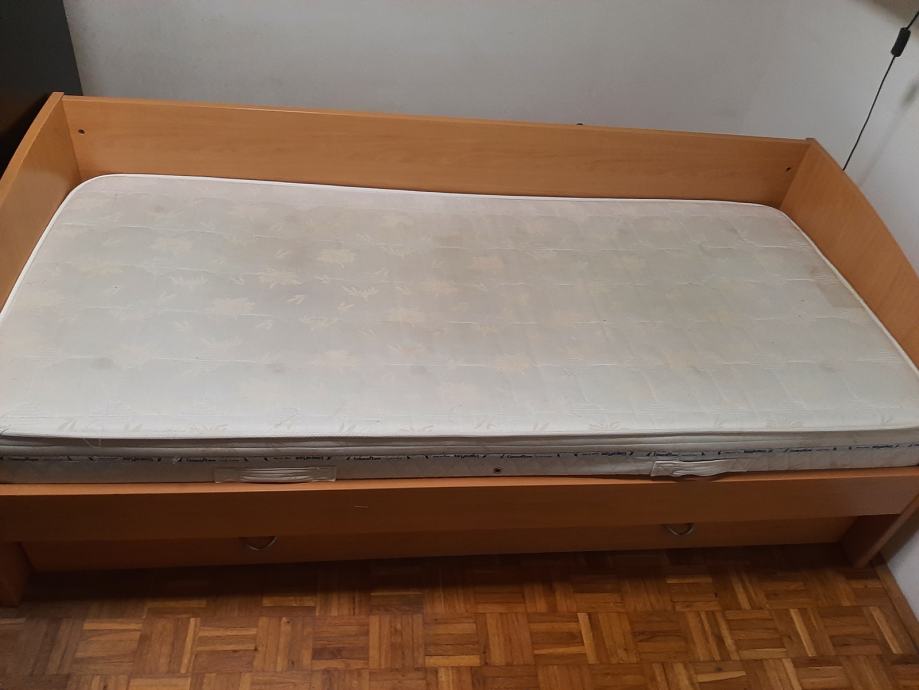 postelja Alples 200 x 90