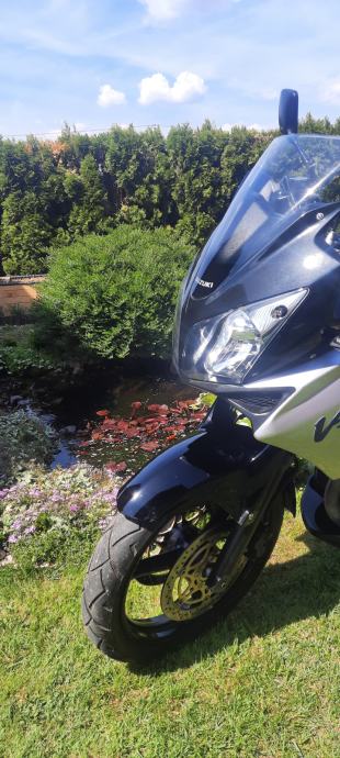 Pistons Cylindres Pour Suzuki V-Strom 1000 DL - Pièce D'occasion