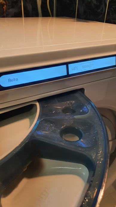pralni stroj ASKO v okvari