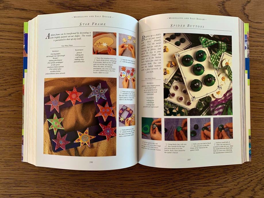 The Complete Practical Book of Crafts Lucy Painter