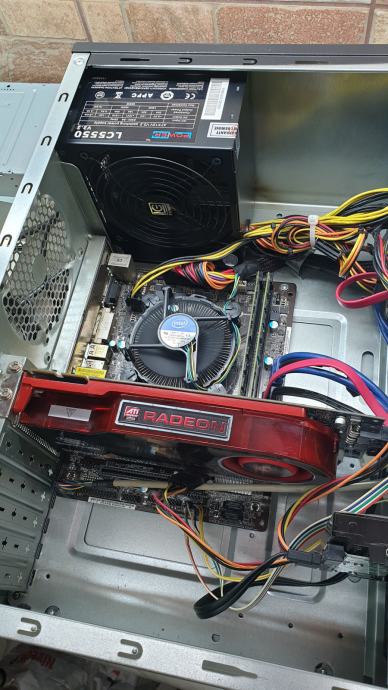 Računalnik Intel i3