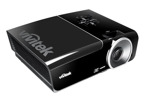 Prodam projektor Vivitek DLP D952HD