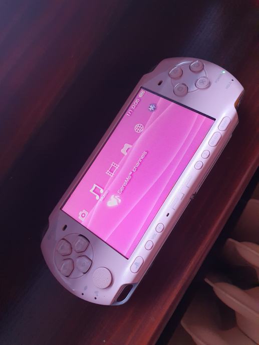 Sony PSP 3000 (Odklenjen) Blossom Pink (Japonska verzija)