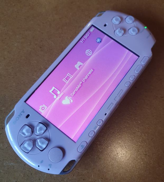 Sony PSP 3000 (Odklenjen) Blossom Pink (Japonska verzija)