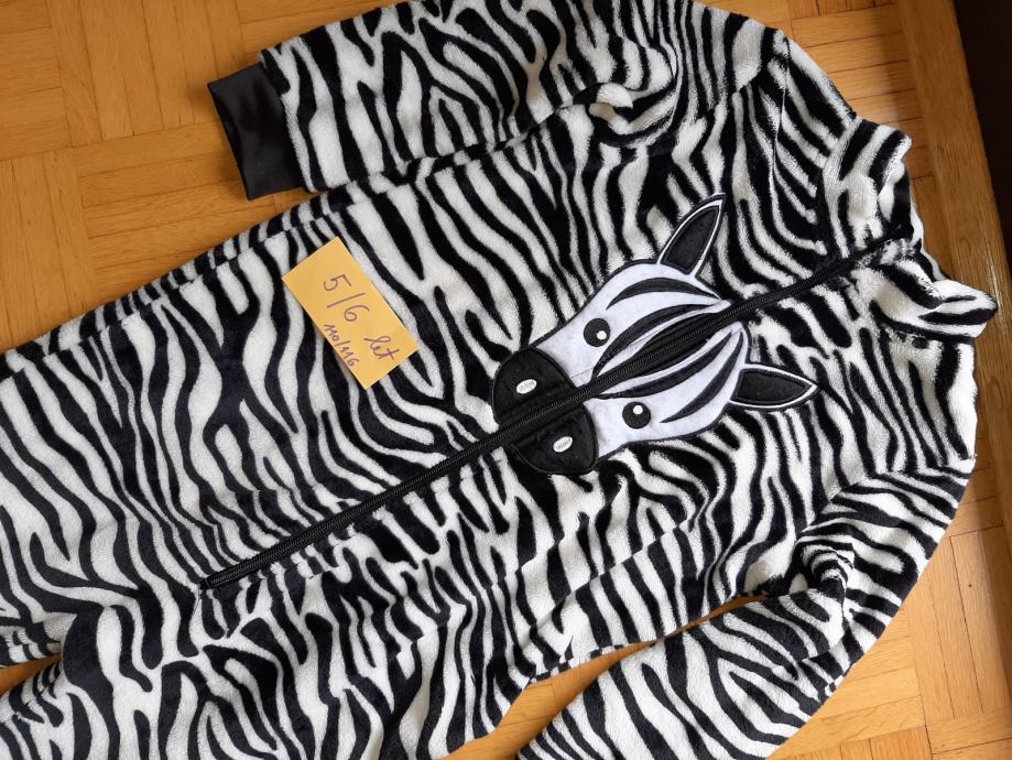 Pustna obleka zebra za otroke 5 /6 let (110-116)