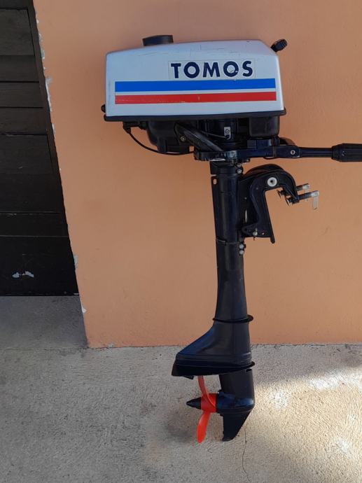 Motor za čoln