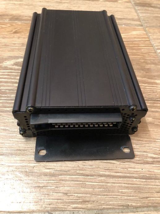 thumbnail image 2 of Plug-and-Play Car Radio Installation Kit For Chevy & GMC Trucks (2003-2006) - Works With Or Without Bose Amp 2 of 4