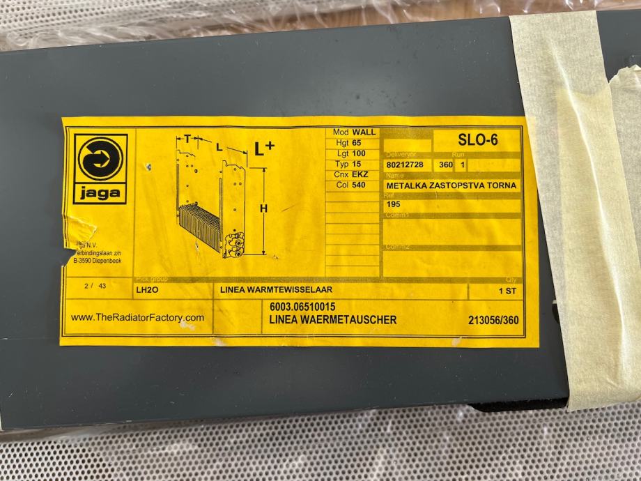 Jaga Linea dizajnerski radiator Š100/V65cm (POPOLNOMA NOV)