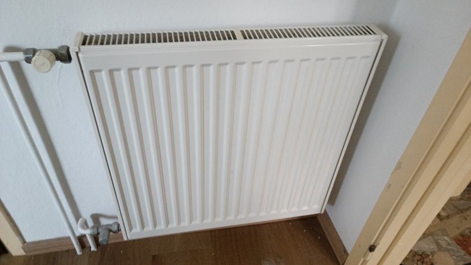Radiatorji različnih dimenzij - GARAŽNA RAZPRODAJA
