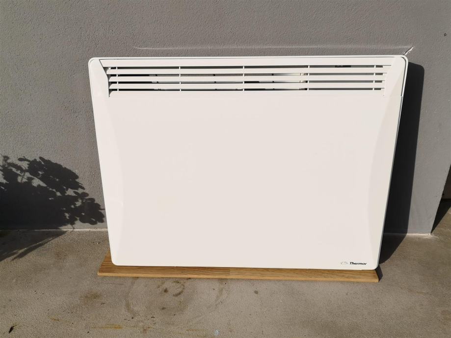 Stenski Radiator stenski električni radiator 1000W
