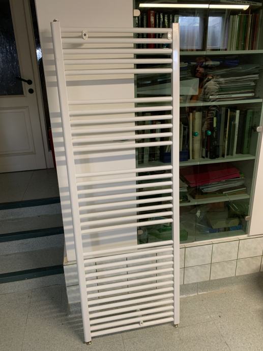 Stenski radiator (lestev)