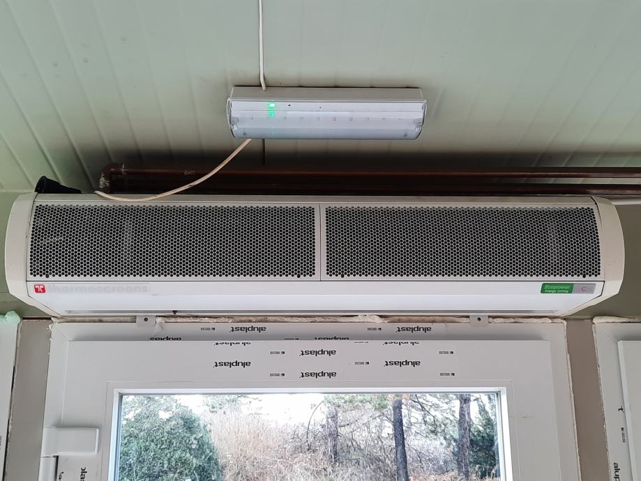 zračna zavesa - thermoscreen - za na vhodna vrata ali gretje prostora