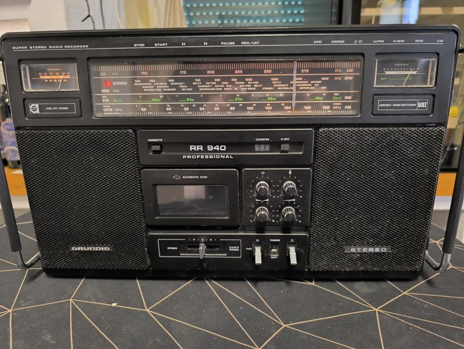 Grundig Box R&b GRUNDIG RR 940, radio, boombox, vintage