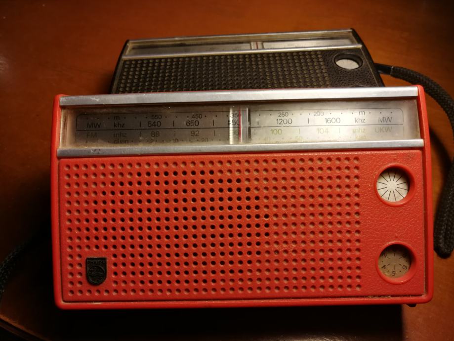 RADIO TRANSISTOR LED INTERNATIONAL DO - 10