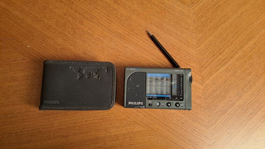Philips World Receiver Kompaktni Radio