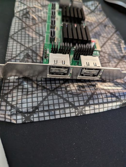 Adattatore Inline Esata A Sata: Esata Maschio A Sata Femmina