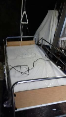 Bolniška negovalna postelja