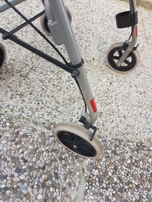 HODULJA, ROLATOR WALKING AID GIGO